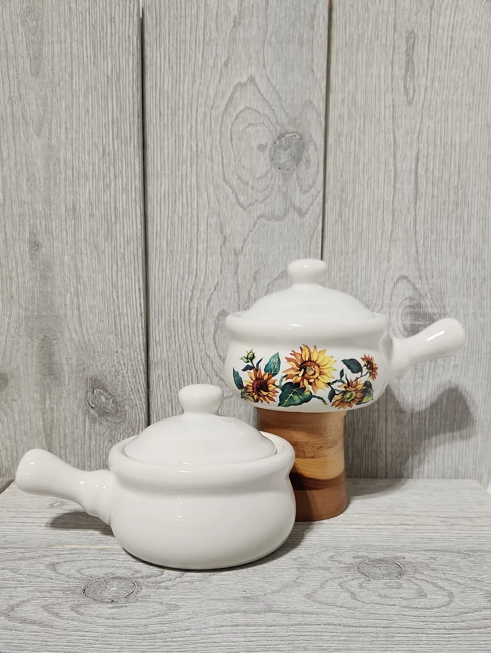 Vintage Sunflower Pattern Ceramic Long Handle Crocks With Lids